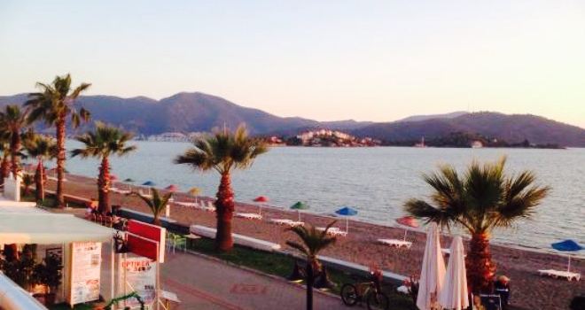 Curry Palace Indian Cuisine Calis Beach