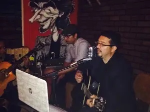 Bistró - Esta Boca Es Mía