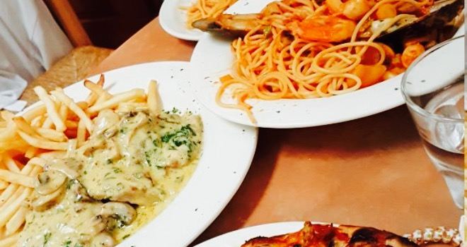 El Toro Pizza & Restaurant