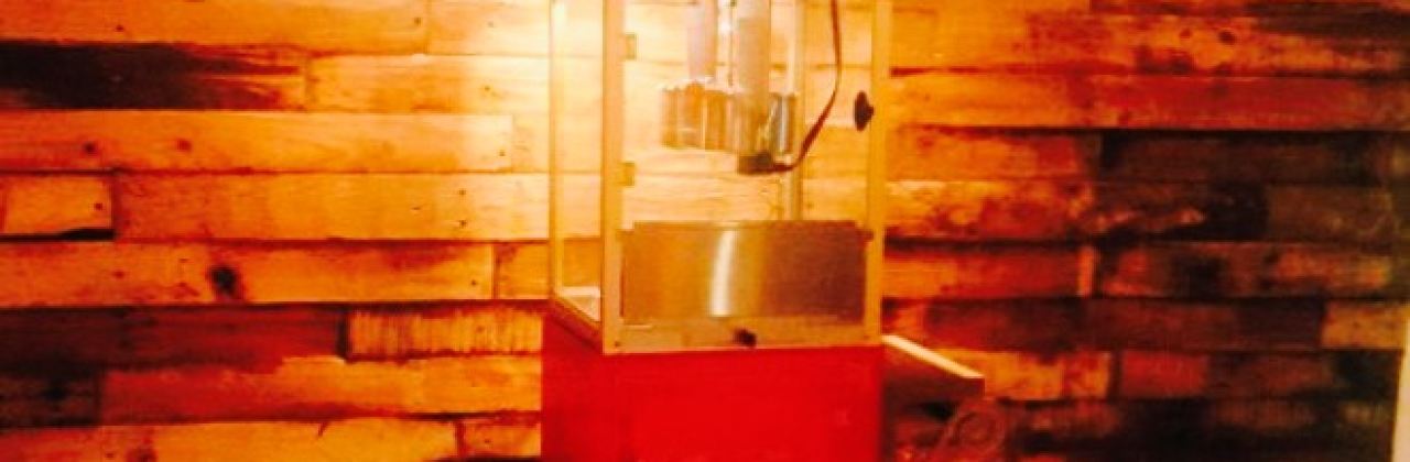 Baru-Queb-go Cinema Café