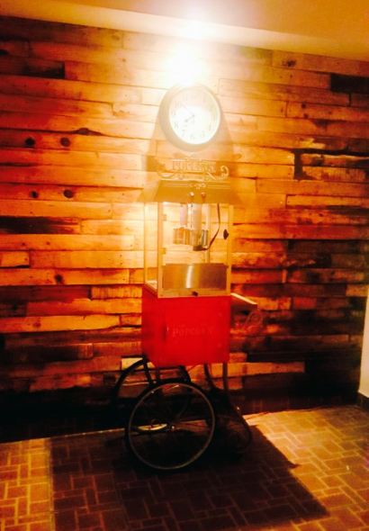 Baru-Queb-go Cinema Café