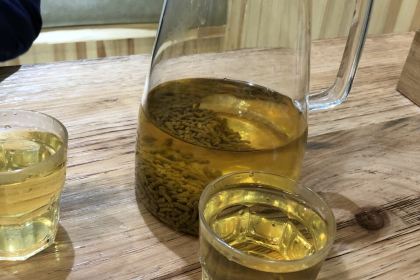 占国骨汤牛肉面(特纳格尔街店)