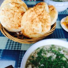 老贺家雅洁羊肉泡馍馆(总店) User Photo