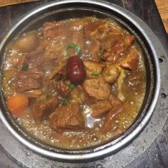 樱花墅匠说牛排火锅店 User Photo