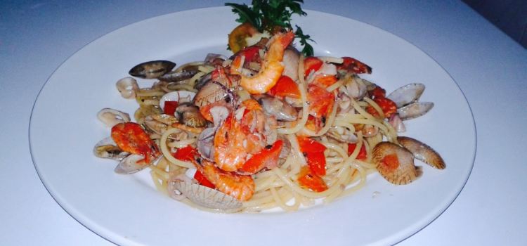 Divino Italian Restaurant and Pizzeria