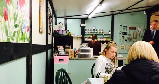 Blooming Tea Shop