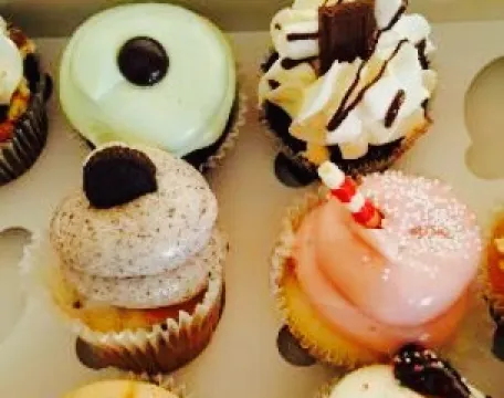 Sweet Treasures Cakes