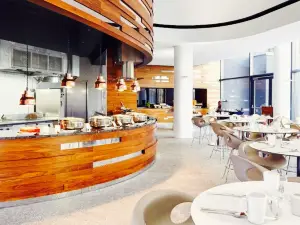 OVO Bar & Restaurant