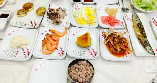 Cheonghwadae Sashimi Restaurant