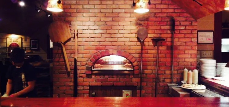 BRIX - brick oven pub