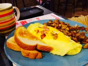 Cozie Cafe and Grill
