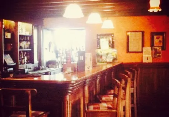 Sextons Bar & Restaurant