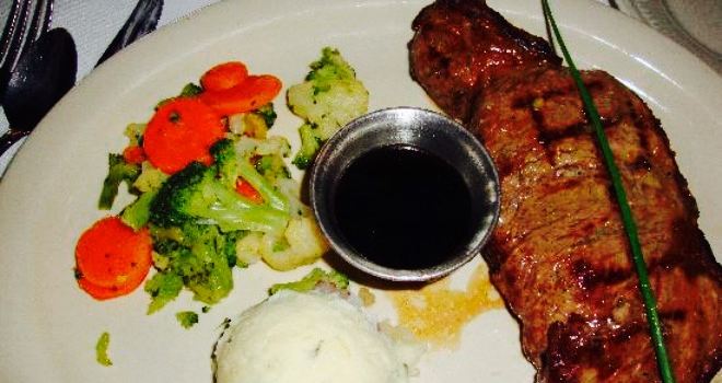 Donny's Glidden Lodge Restaurant