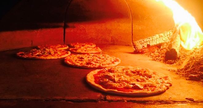 Capari Restaurant & Pizzeria