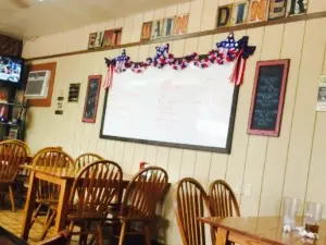 East Main Diner