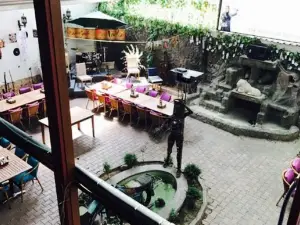 Hanzade Cafe & Kahvalti Salonu