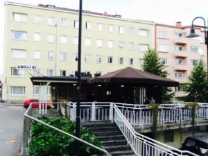 Grilli 21 Lounari