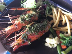 Bopha Phnom Penh Titanic Restaurant