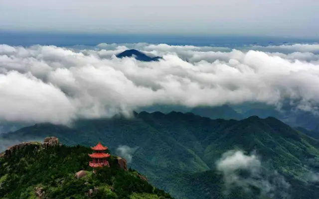 Sea of Clouds Sightseeing in Dehua