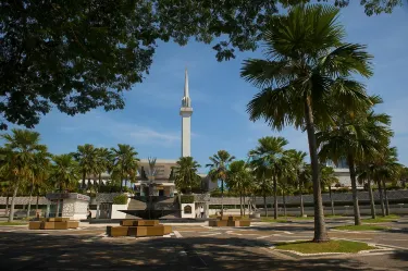 Natlonal Mosque