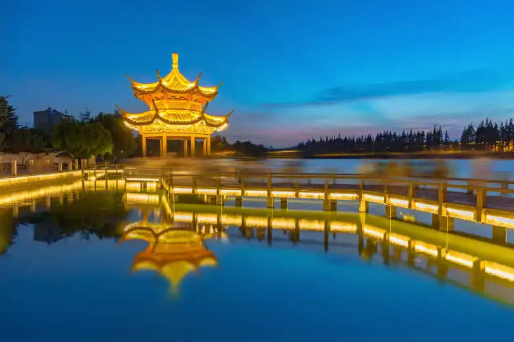 Hotels in Xiangfan