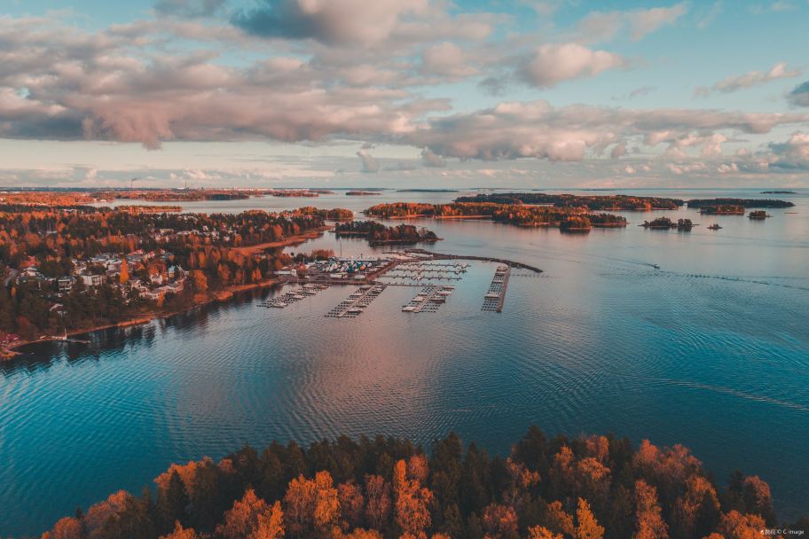 Compare 5 airports near Espoo
