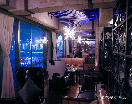 青島海爾洲際酒店·VENU+海景酒廊