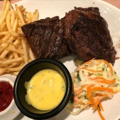 Bouchon Bistro Français User Photo