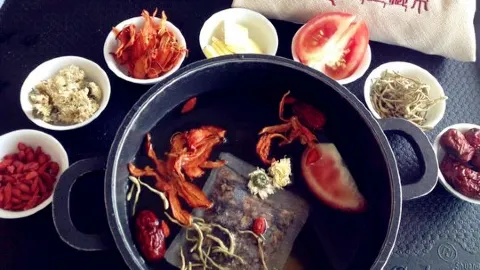 一叶一世界藏茶素火锅(大昭寺店) in ラサ