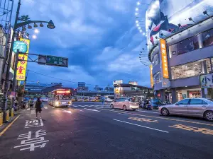 Điểm vui chơi về đêm 4 Hàng Đầu Tại Đài Trung