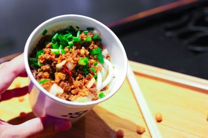 思飨季贵阳小吃(南国花锦店)