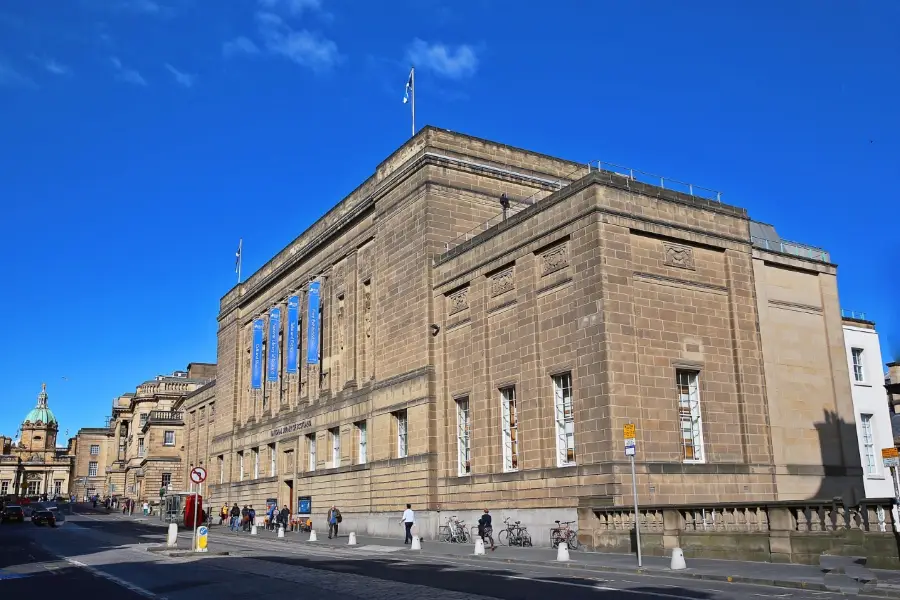 Museum on the Mound