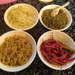 波叔草帽面張用戶圖片