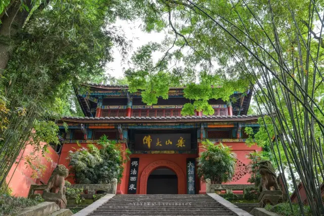 Leshan Buddhist Culture Experience
