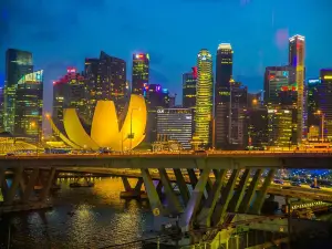 Popular Night Attractions in Singapore