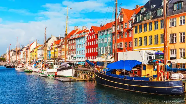 Hotels near New Harbor