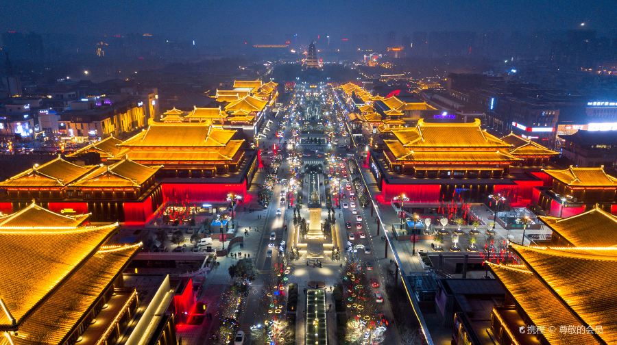 咸陽+西安千古情+鐘鼓樓廣場+城牆+大雁塔+大唐不夜城一日遊