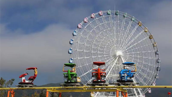 Liaodong Happy Square