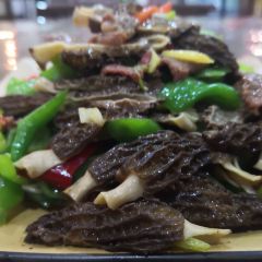 萨宁音登锡伯风味餐厅(一楼店) User Photo