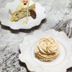 Queen·Cheuk Yuet User Photo