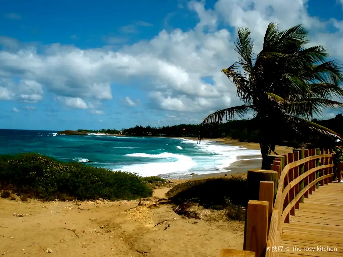Hotels near Paseo Tablado de Isabela