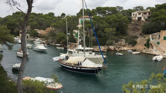 Puerto de Cala Figuera