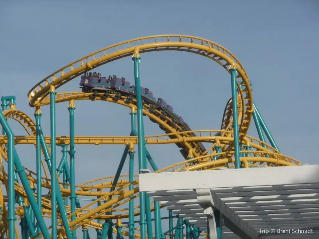 4_Six Flags Fiesta Texas