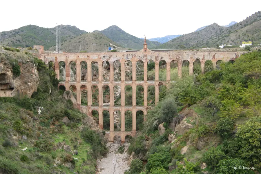 L’aqueduc de Nerja