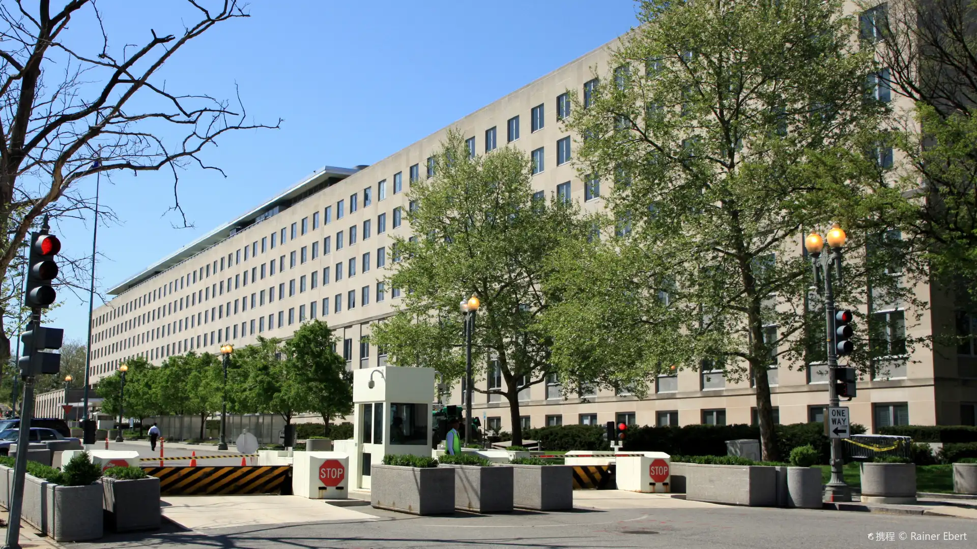 Hotels near US Department of State, SA-9