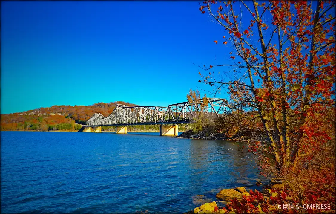 Hotels near Table Rock Lake