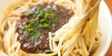 李先生牛肉麵(星辰小區店)