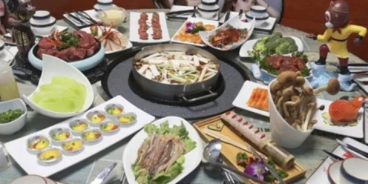 牛牛軒(特色養生湯鍋)