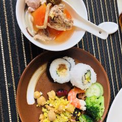 成都瑞吉酒店·秀餐厅 ảnh của người dùng