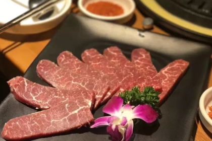 仨仨米炭火烤肉